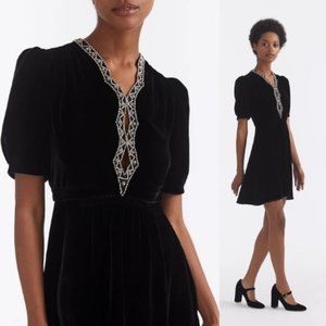NWT Saloni Keyhole Tabitha Diamante Embroidery Velvet V-Neck Black Mini Dress